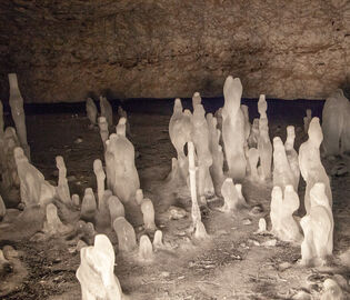 Азасская пещера