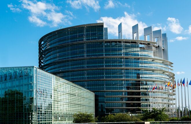 Европарламент запретил российским дипломатам доступ в свои здания в Брюсселе и Страсбурге