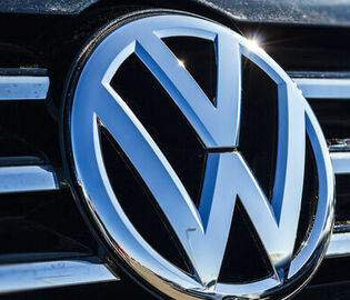 Заводы Volkswagen могут возобновить работу к лету