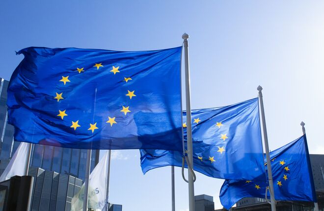 ЕК рекомендовала предоставить Украине статус кандидата в Евросоюз