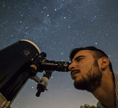 Baglioni Resort Sardinia приглашает увидеть суперлуние с астрономами