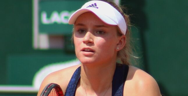 Теннисистка, родившаяся в Москве, выиграла Уимблдон