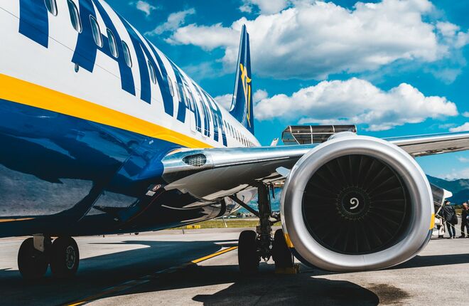 Ryanair больше не будет продавать авиабилеты за один и 10 евро