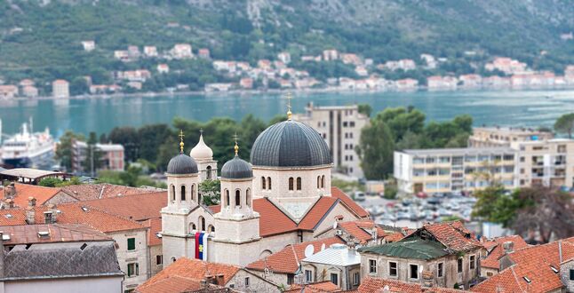 МИД России порекомендовал россиянам осторожнее планировать поездки в Черногорию