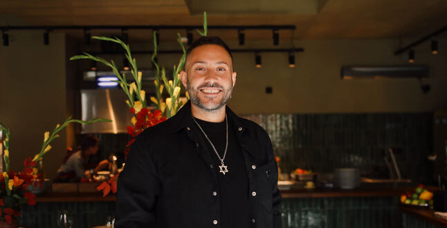 Итальянский шеф-повар открыл в Москве израильское бистро