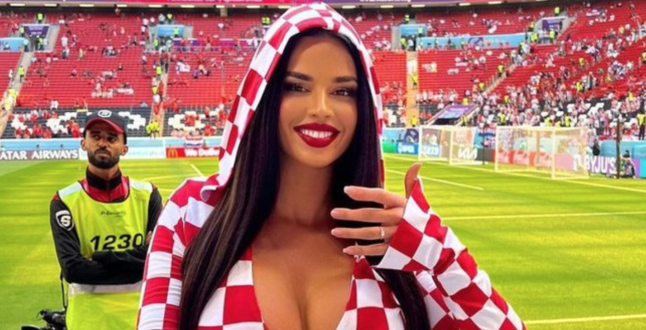 Мисс Хорватия появилась на ЧМ в откровенном наряде и подверглась критике