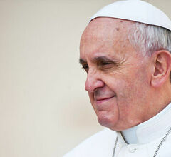 Папа римский назвал «жестокими» чеченцев и бурят