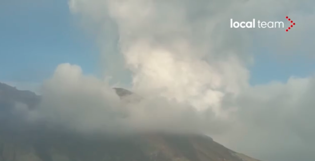 Извержение вулкана в Италии вызвало цунами
