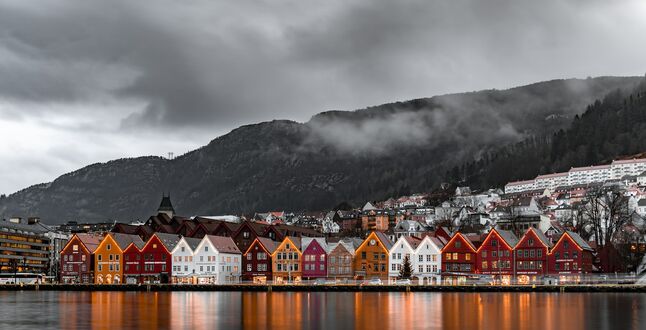 Норвегия больше не выдает визы россиянам