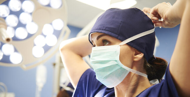 Швеция выбросила 8,5 млн доз вакцин от коронавируса