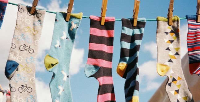 Шведы надели непарные носки в честь Дня человека с синдромом Дауна
