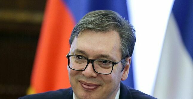 Президент Сербии опроверг сообщения о своей госпитализации