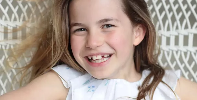 В сети появился новый снимок принцессы Шарлотты