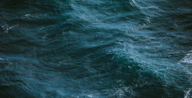 У берегов Греции потерпела крушение лодка с сотнями мигрантов