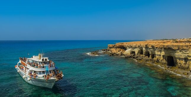 Кипр не будет пускать туристов, нарушающих законы стран Шенгена