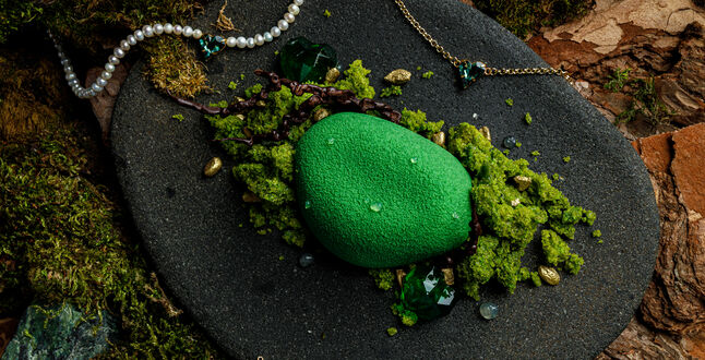 Самый зеленый ресторан Москвы разыгрывает депозит на 15 тысяч рублей и колье