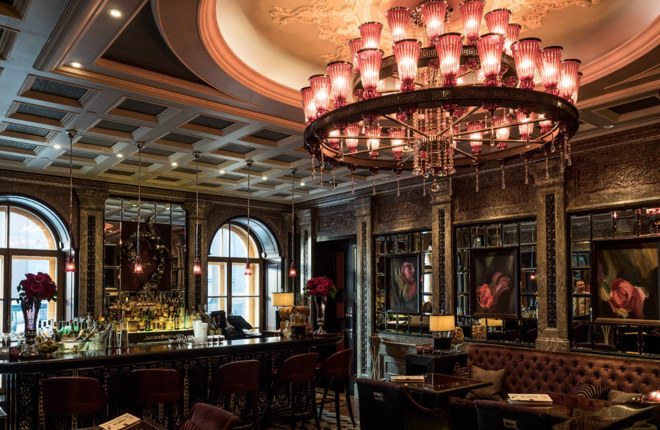 Отель Four Seasons Lion Palace St Petersburg отмечает десятилетие