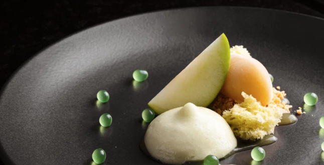 В ресторанах «Балчуг Кемпински» появился сет, посвященный Москве