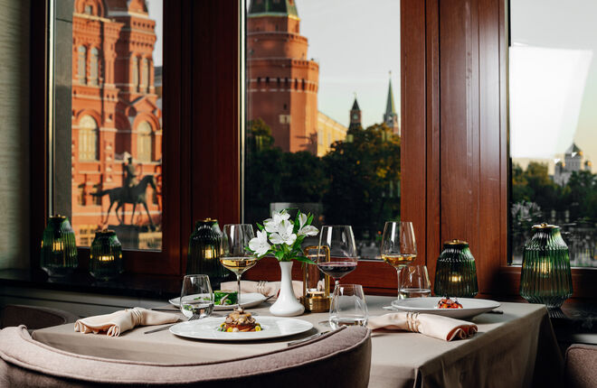 Ресторан отеля Four Seasons в Москве запускает новое сезонное меню