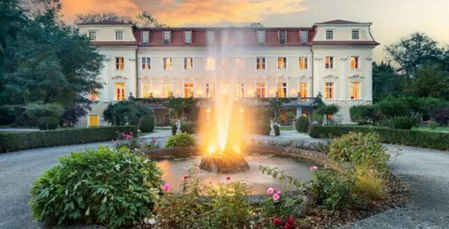 В Австрии на продажу выставлен замок, в котором Моцарт сочинил «Реквием»
