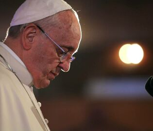 Ватикан сообщил, что у папы нет воспаления легких