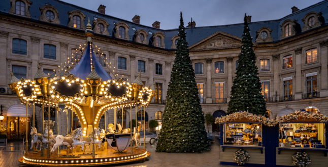 В Париже открылось рождественское шале Ritz