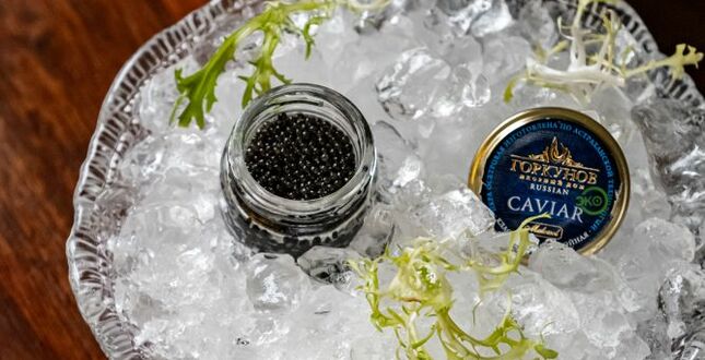 Московский ресторан предлагает праздничный сет