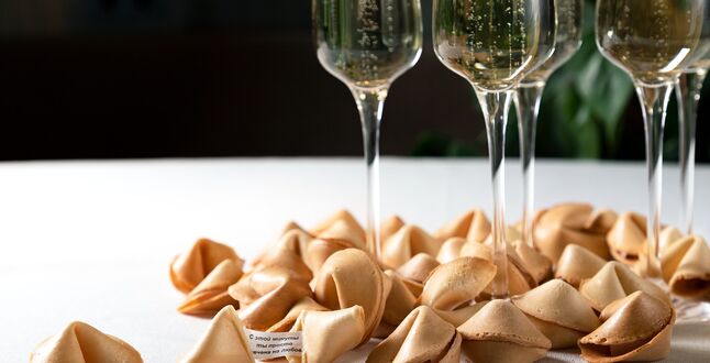 Рестораны абхазской кухни угостят влюбленных игристым