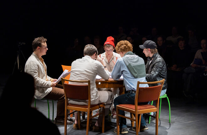 В Театра Маяковского покажут итальянский ситком о друзьях