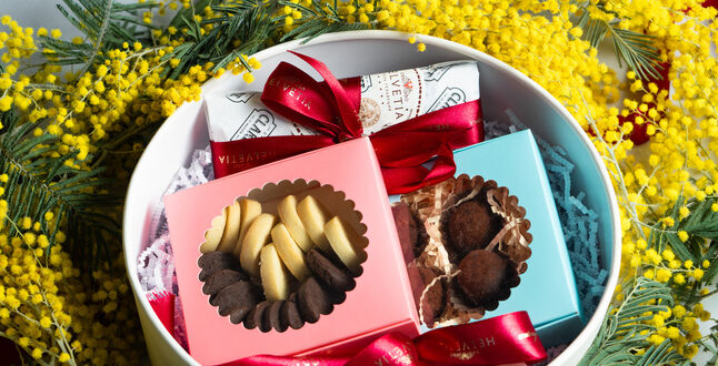 Бренд-шеф петербургской «Гельвеции» придумал подарочный набор в стиле ретро