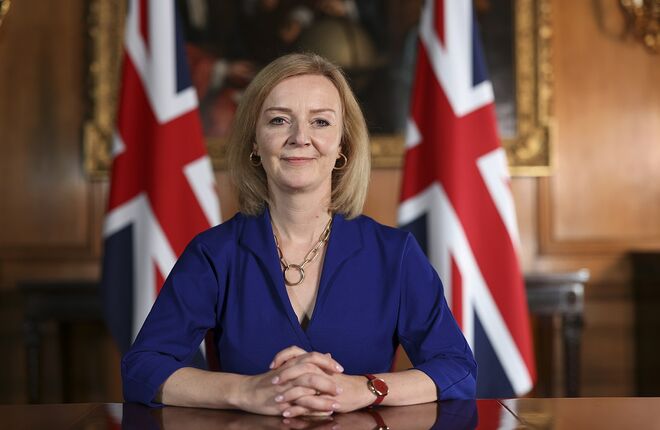 Лиз Трасс предложила запретить прописывать детям блокаторы полового созревания