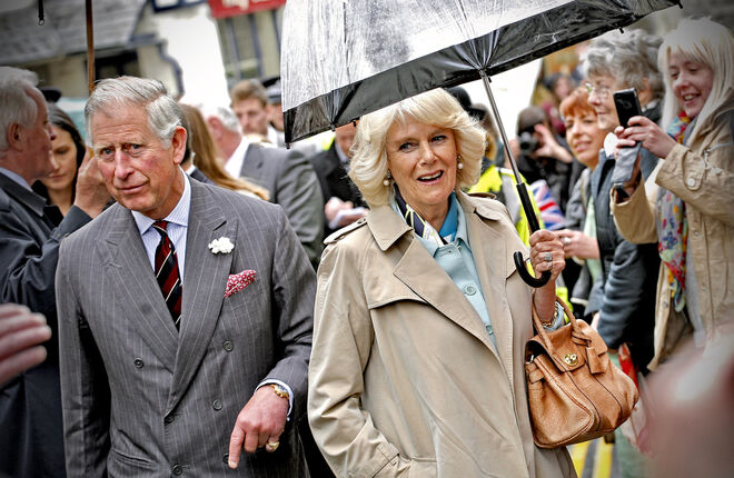 Королева Камилла прокомментировала состояние Кейт Миддлтон