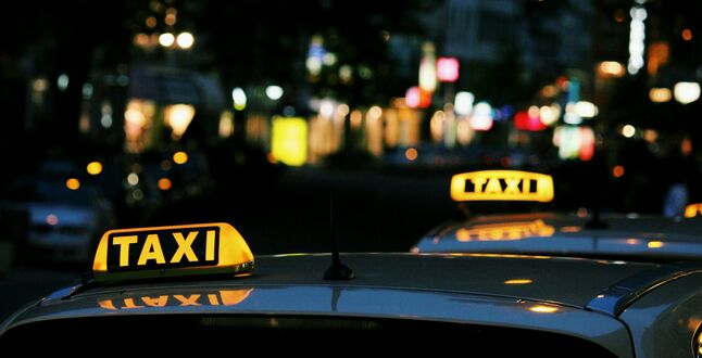 В Таллине таксист отказался везти русскоязычную женщину