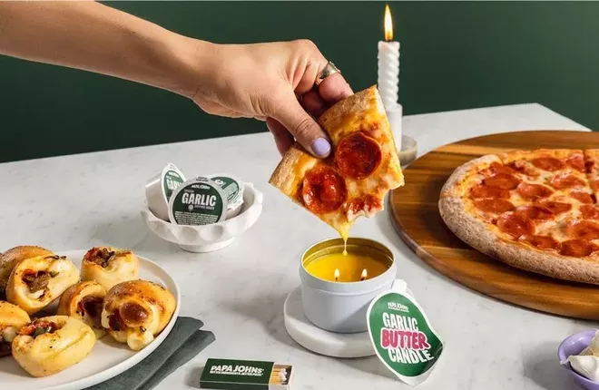 В Британии «Папа Джонс» выпустит свечку с чесночным соусом