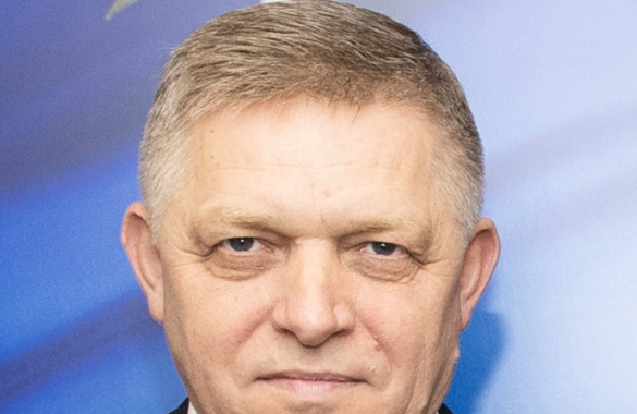 Премьер Словакии пострадал во время стрельбы
