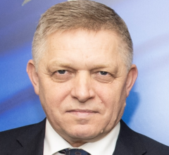 Премьер Словакии пострадал во время стрельбы