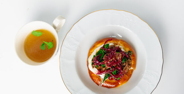 Гостей фестиваля на Красной Поляне угостят сибирскими шаньгами