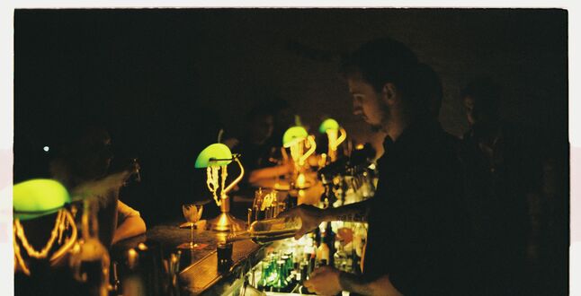 Бар на Белорусской приглашает на французскую вечеринку