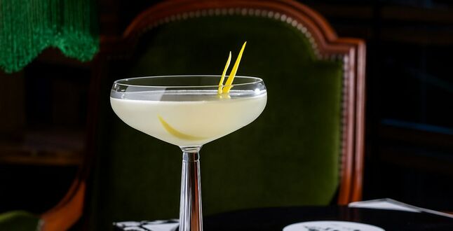 В Four Seasons представят первый российский премиальный джин