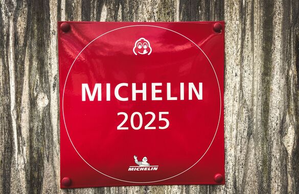 Не только звезды: Michelin вручил отелям первые «ключи»