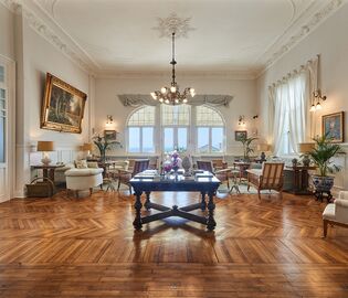 Дворец на Принцевых островах стал доступен для аренды