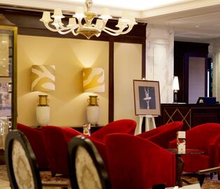 Бахрушинский музей и отель «Балчуг Кемпински Москва» открыли выставку к юбилею Майи Плисецкой Бахрушинский музей и отель «Балчуг Кемпински Москва» открыли выставку к юбилею Майи Плисецкой