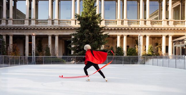 Отель Portrait Milano открыл благотворительный каток