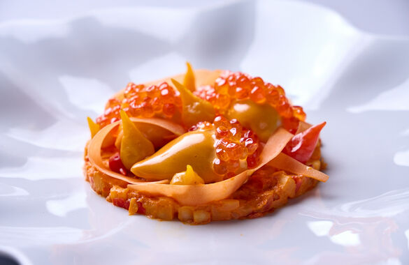 В петербургском ресторане BOBO представили ежегодный рождественский сет