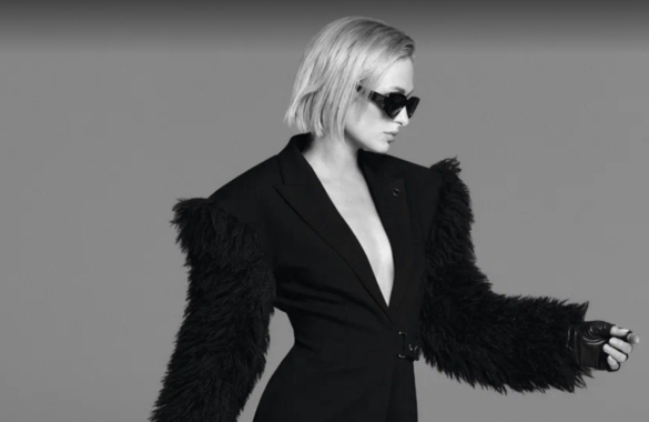 Бренд KARL LAGERFELD представил осенне-зимнюю коллекцию