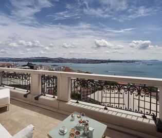 CVK Hotels & Resorts приглашает на романтический уикенд