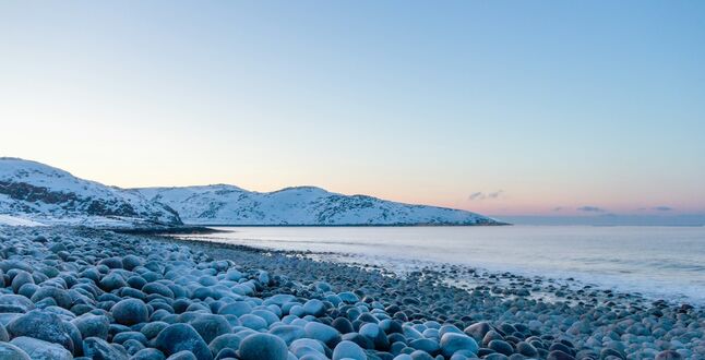 Туристы застряли в Териберке из-за снегопада