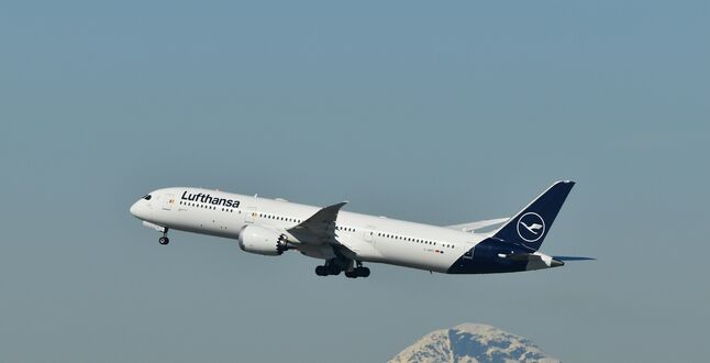 Lufthansa предупреждает: зависимость от аэропортов Персидского залива грозит Европе транспортным коллапсом