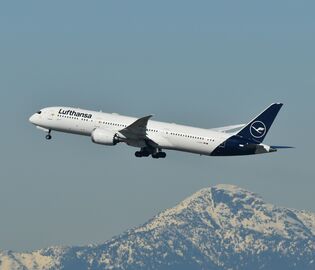 Lufthansa предупреждает: зависимость от аэропортов Персидского залива грозит Европе транспортным коллапсом
