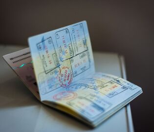 Россиянам стали меньше выдавать шенгенских мультивиз